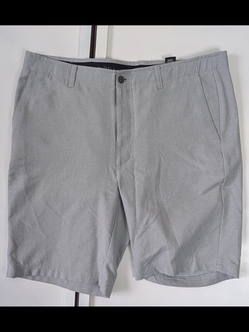 Pebble Beach Light Gray Flat-Front Men's Shorts